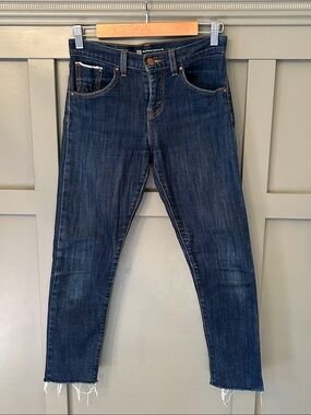 Levi's Boyfriend Skinny Fit Jeans Dark Wash Raw Cut Hem Size 25